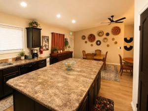 Stay Near Sedona 8BR Group Retreat