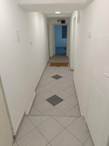 Little Bay One-Souterrain studio