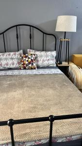A cozy apartment near the sea