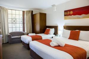 Colonial Lodge Motor Inn