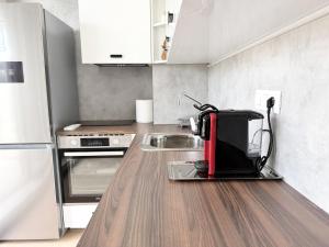 Moreni Residence Apartment - A peaceful retreat w Vitosha view & Free Parking