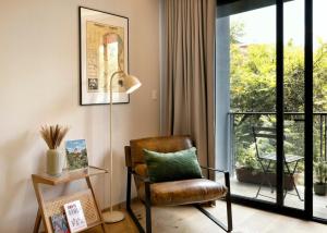 Bright Loft wBalcony in the Heart of Roma Norte