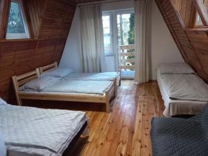 Domek Chatka Czubatka