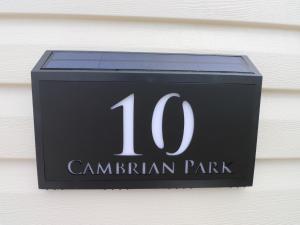 10 Cambrian Park