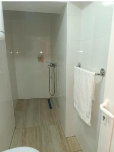Little Bay Two-Souterrain studio