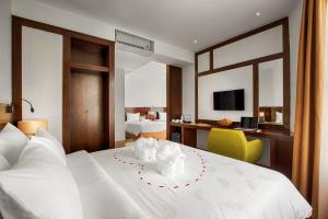 Sofia Suite Hotel & Spa Danang - Free Draught Beer and 20 minute Spa per room