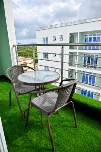 Azuri Stays Stylish 2BR Nyali Apartment with Pool