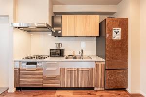 JR Sobu Line 4 Min Walk 54 sqm Private Apartment Sleeps 5 Tokyo Station 13 Min Direct Narita Airport Direct Bathtub No Elevator