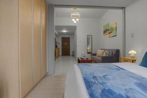 One Uptown Residences BGC-Fast Internet