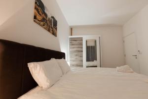 Sirius Planet Stay