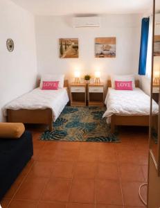 Large one bedroom Sea View Apartment Trpanj