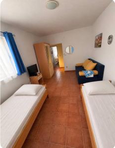 Large one bedroom Sea View Apartment Trpanj