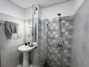 Prestige Holiday Homes - Comfort Appartement, proximity to Akdital & Aéroport