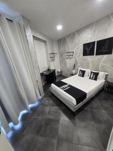 Hotel Living