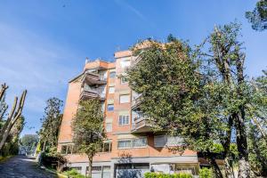 Apartment with a view near Ospedale St Pietro