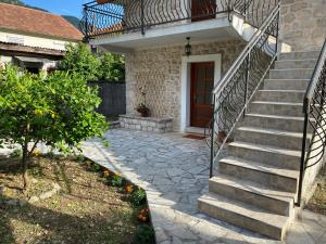 Charming Stone Cottage Kotor