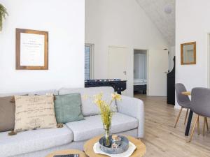 8 person holiday home in Rømø
