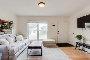 Spacious and Stylish Home Fast Wifi Near DT