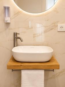 Domus Turno by Local Domus