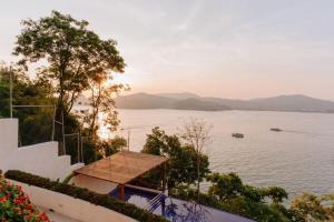 Pacífica Grand Zihuatanejo