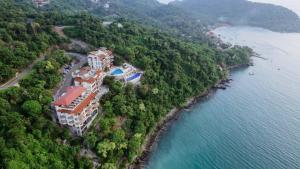 Pacífica Grand Zihuatanejo