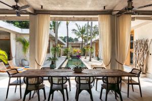 5BR Villa Sea Breeze - Luxury Coastal Estate