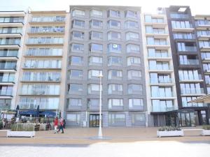 Apartment in Nieuwpoort by the Beach