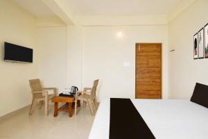 Hotel O Savi Rooms