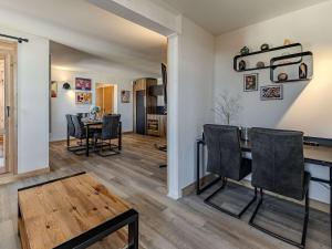 Appartement spacieux, proche des pistes - 6 pers. - FR-1-885-64