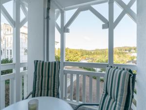 Gemütliche Ferienwohnung mit Balkon und Badewanne in Sellin