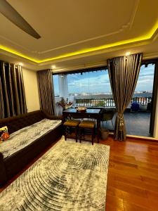 1 ngủ Super King bed, Jacuzzi, ban công chill