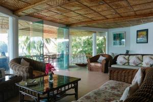 Oceanside Villa