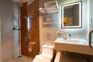 Nicecy Hotel - Le Lai Central
