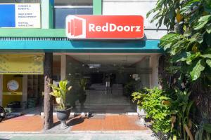 RedDoorz at Wisma Thamrin Suncity Mall Sidoarjo