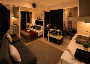 Azure Urban Resort by Oasis