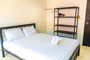 Patong Canal Villa 211