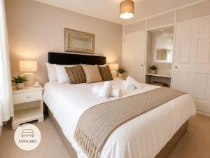 Family Coastal Retreat - Ocean Views - Private Balcony - Westward Ho!