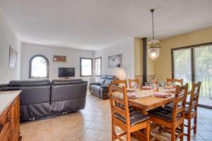 Villa Els Ocells by Easy Brava