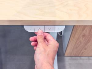 Ergonomic DeskNo Stairs! Queen Bed4min Metro711
