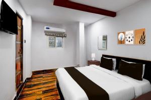 Super Collection O Warangal City Centre Formerly Srikara Grand