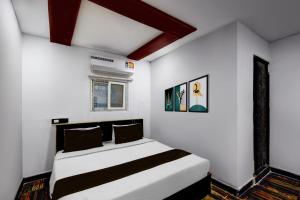 Super Collection O Warangal City Centre Formerly Srikara Grand
