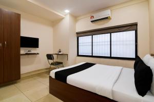 Collection O Dum Dum Nager Bazar Formerly Gokul Residency