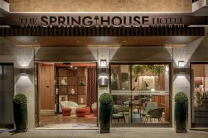 The Spring House Hotel Rome Vatican, Tapestry Collection Hilton
