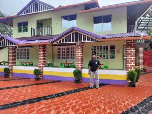 The Whispering Woods Homestay, Murnad