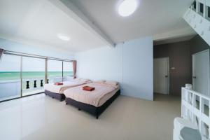 Gao Bee One Beach Club