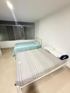 Exclusivo departamento cerca al mar para 12 personas