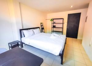 Patong Canal Villa 209
