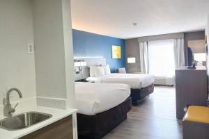 Comfort Inn near Downtown & Blue Ridge PKWY