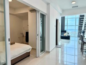 Maritime Suite #Seaview with sunrise #Water filter machine #ultimate entertainment stay #Georgetown #6pax duplex unit #Private host