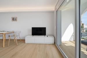 AwayDays - Studio 100m from the beach with WIFI